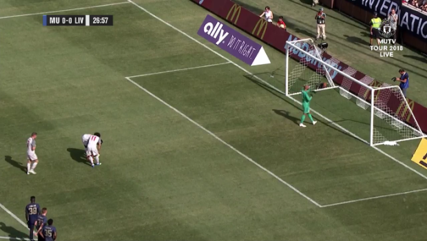 Đá giao hữu với Man Utd, Salah vẫn tranh đá penalty với Mane - Bóng Đá