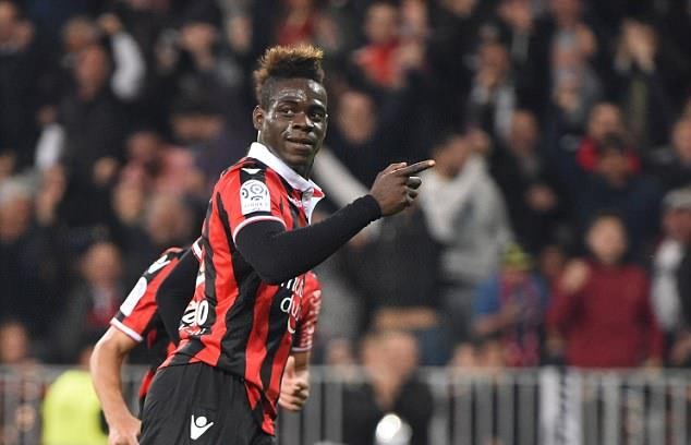 Balotelli đập tan hy vọng của PSG trong ngày Di Maria và Motta nhận thẻ đỏ - Bóng Đá