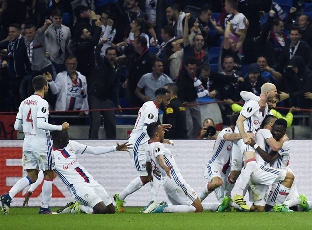 Ryan Babel lập công, Bekistas vẫn bị Lyon lội ngược dòng  - Bóng Đá