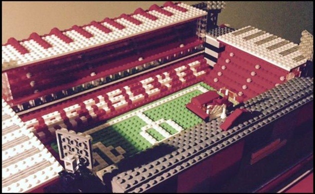 Chiêm ngưỡng bộ Lego tuyệt đẹp của các SVĐ ở Anh - Bóng Đá