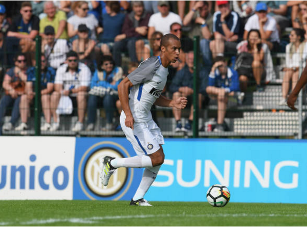 Spalletti toát mồ hồi trong trận đầu tiên dẫn dắt Inter - Bóng Đá