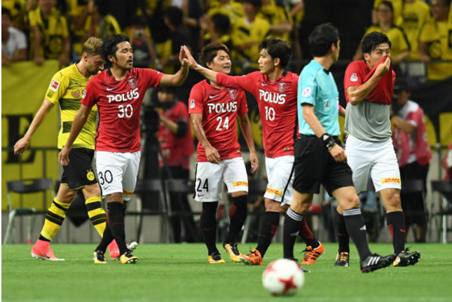 Urawa Red 2-3 Dortmund: Messi TNK lập cú đúp - Bóng Đá