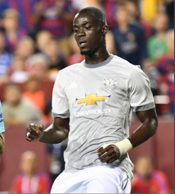 Chấm điểm Man United: Fellaini ở lại, không đi đâu hết! - Bóng Đá