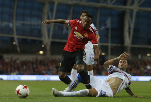 Chấm điểm Man United: Âu lo hàng phòng ngự - Bóng Đá