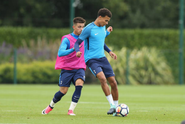 Các sao trên hàng công Tottenham thi nhau trổ tài - Bóng Đá