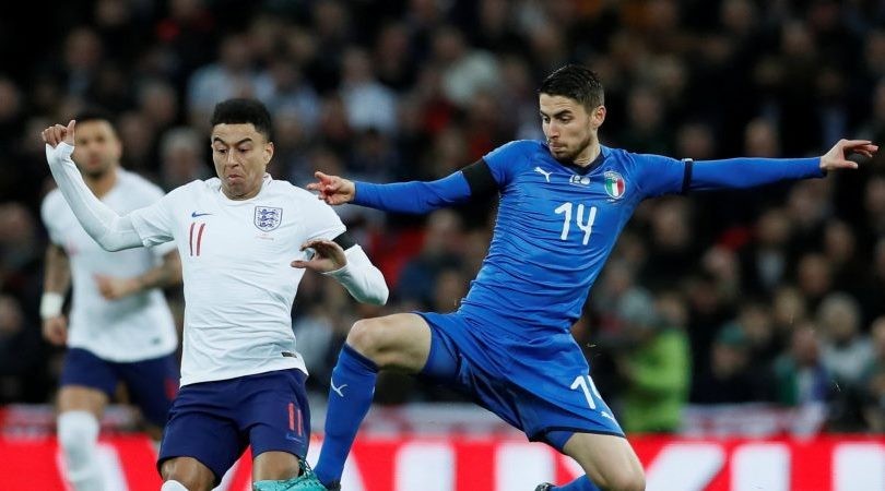 Man Utd cần mua cầu thủ này thay thế Carrick - Bóng Đá