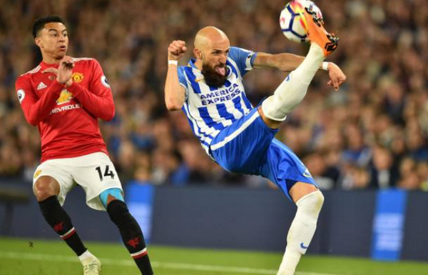 Đối thủ móc bóng, Rashford sợ hãi trông thấy - Bóng Đá