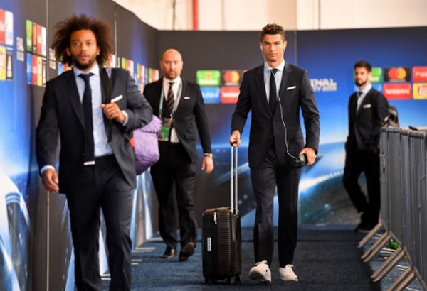 TRỰC TIẾP Real Madrid vs Liverpool: Siêu sao hội tụ (Đội hình chính thức) - Bóng Đá
