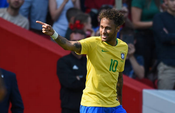 Mohamed Salah đồng hành cùng Neymar tại Anfield - Bóng Đá