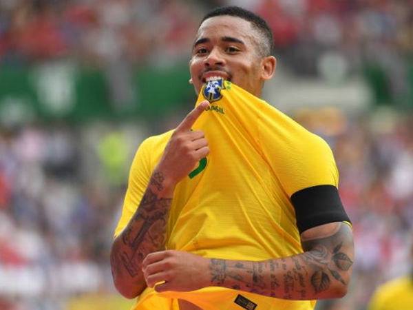Bị đối thủ chơi xấu và đây là cách Neymar đáp trả - Bóng Đá