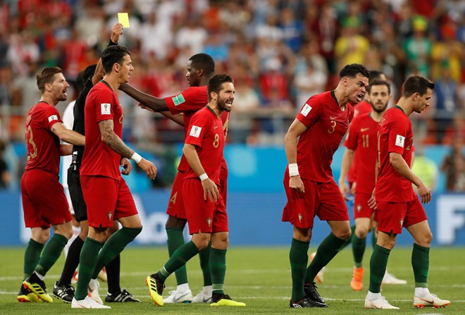 Đâu là lý do khiến Ronaldo và đồng đội phải xếp dưới Tây Ban Nha? - Bóng Đá
