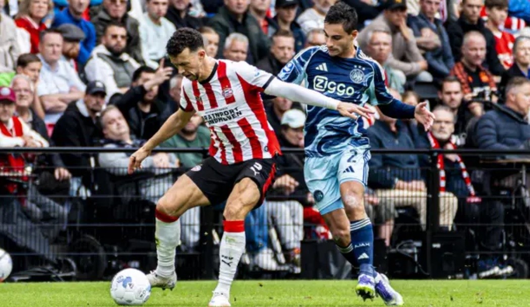 Eredivisie có thể sẽ phải đá lại.