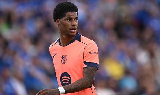 Marcus Rashford gây ấn tượng trong màu áo Barcelona.