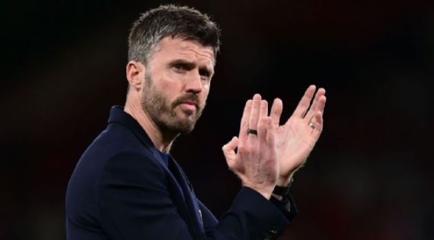 Carrick là ưu tiên của MU.
