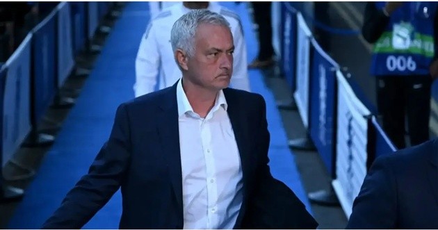 Mourinho mở đàm phán với Real Madrid