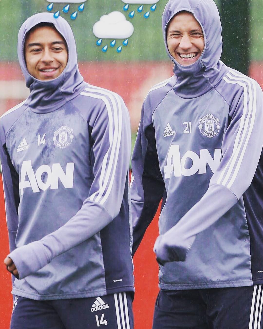 Derby Manchester phiên bản hài hước: Đội nào xứng danh 'vua hề' - Bóng Đá