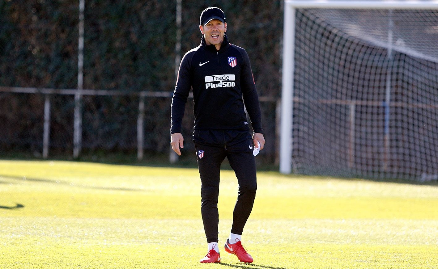 Vì Torres, HLV Simeone đặt mục tiêu vô địch Europa League - Bóng Đá