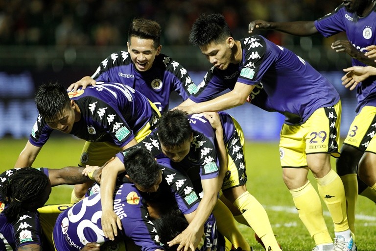 Bùng nổ hiệp 2, Hà Nội FC 