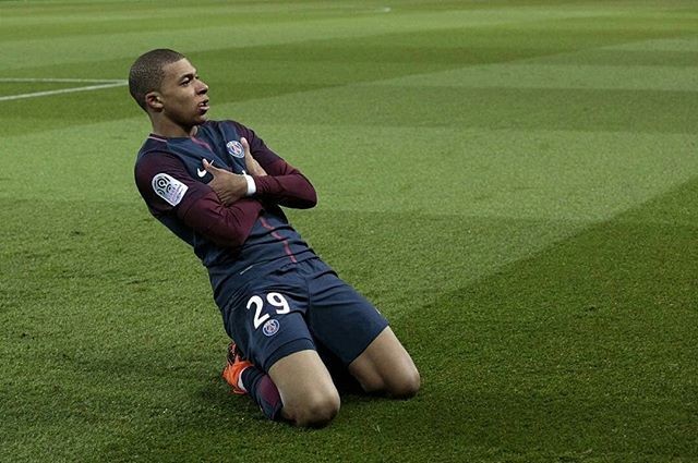 Man United thực hiện phi vụ táo bạo: Liệu có đáng phải lo ngại? - Bóng Đá