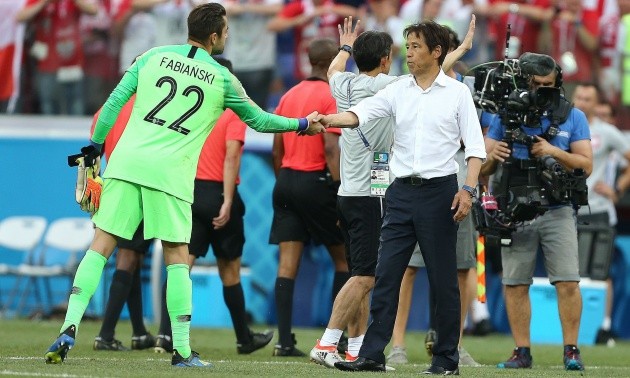 Góc World Cup: Chàng MC đám cưới đọc nhầm... điếu văn! - Bóng Đá