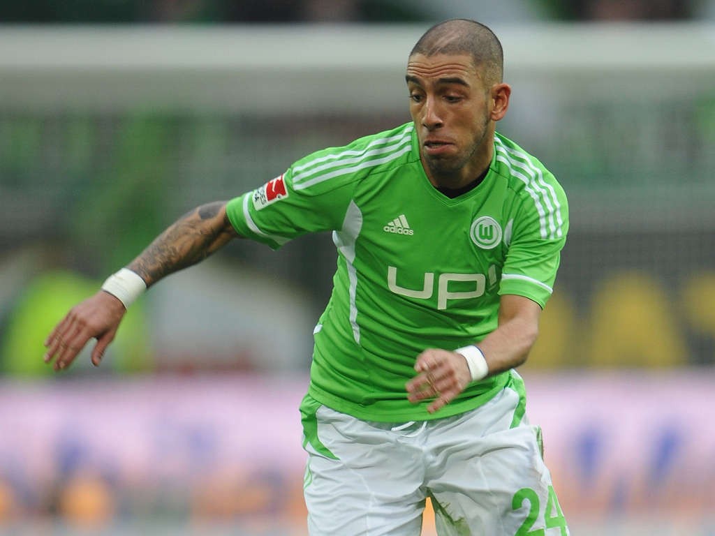 Top 10 cầu thủ Châu Á xuất sắc nhất tại Bundesliga: Vùng trời Nhật - Hàn - Bóng Đá