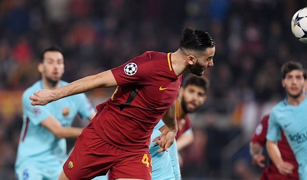 Chấm điểm Barca: Gerard Pique bị biến thành 