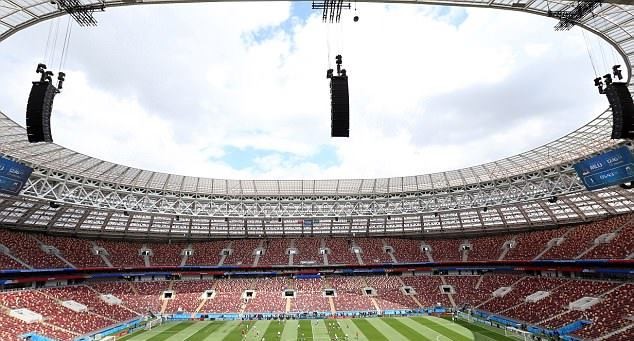 Làm thế nào để Unai Emery dung hòa cả Lacazette và Aubameyang ở mùa tới? - Bóng Đá