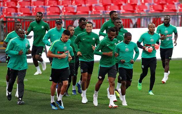 Sao Man City méo mặt vì bài tập của Pep - Bóng Đá