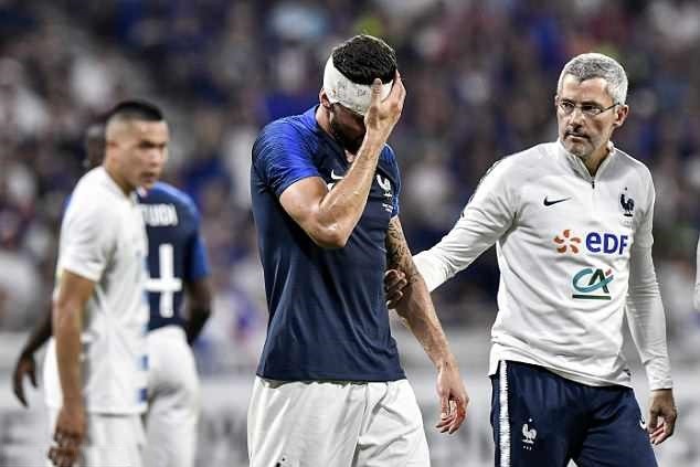 Giroud bình phục, tươi tắn cùng tuyển Pháp đến Nga - Bóng Đá