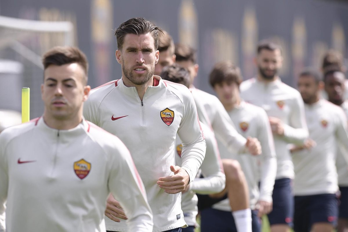25 năm kể từ ngày Cantona cùng Leeds làm nên lịch sử - Bóng Đá