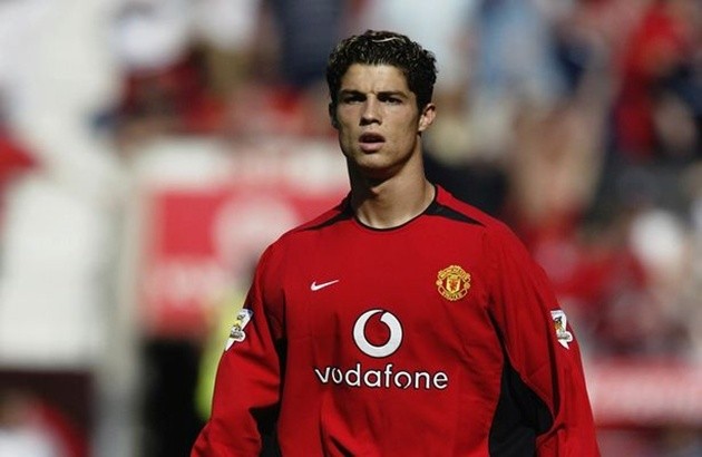 25 bản hợp đồng thành công bậc nhất trong lịch sử Premier League (Phần 2) - Bóng Đá