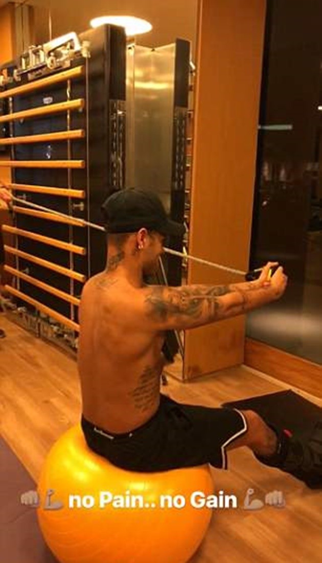 Neymar vùi mình trong phòng tập gym, hẹn ngày trở lại - Bóng Đá