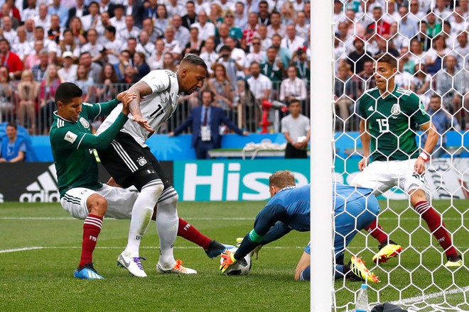 TRỰC TIẾP Đức vs Mexico: Hector cảm lạnh ngồi ngoài, Reus dự bị - Bóng Đá