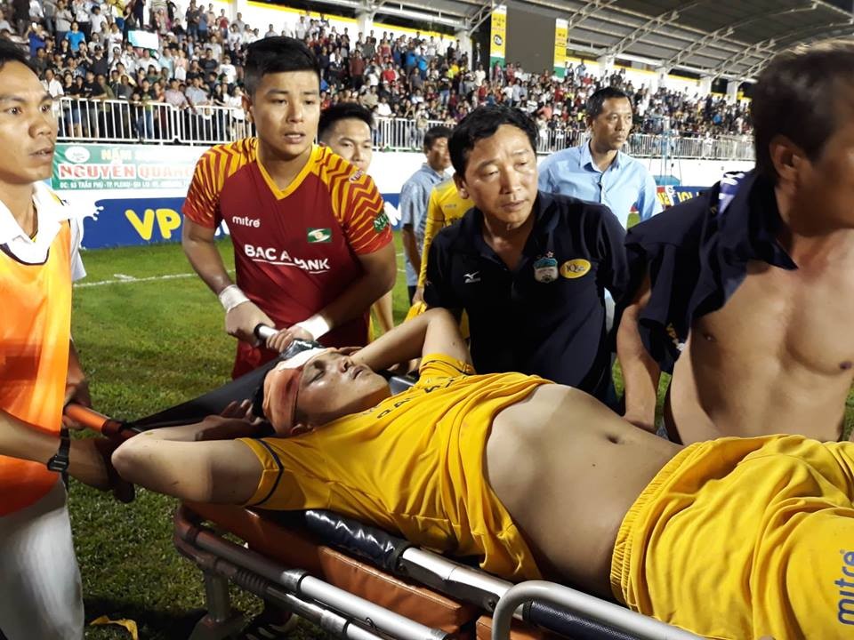 Trung vệ SLNA 