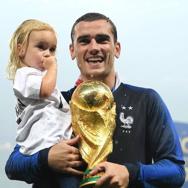 World Cup 2018: Bố ơi đừng khóc! - Bóng Đá