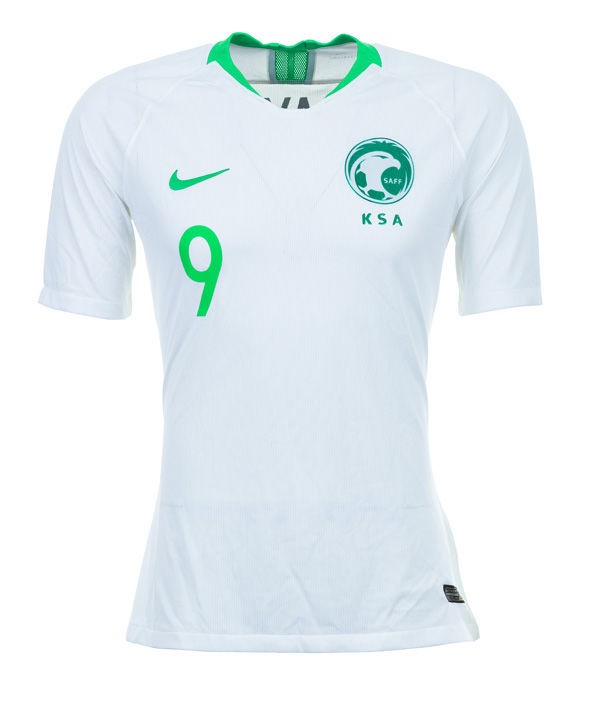 Top 10 áo đấu thảm họa World Cup - Bóng Đá