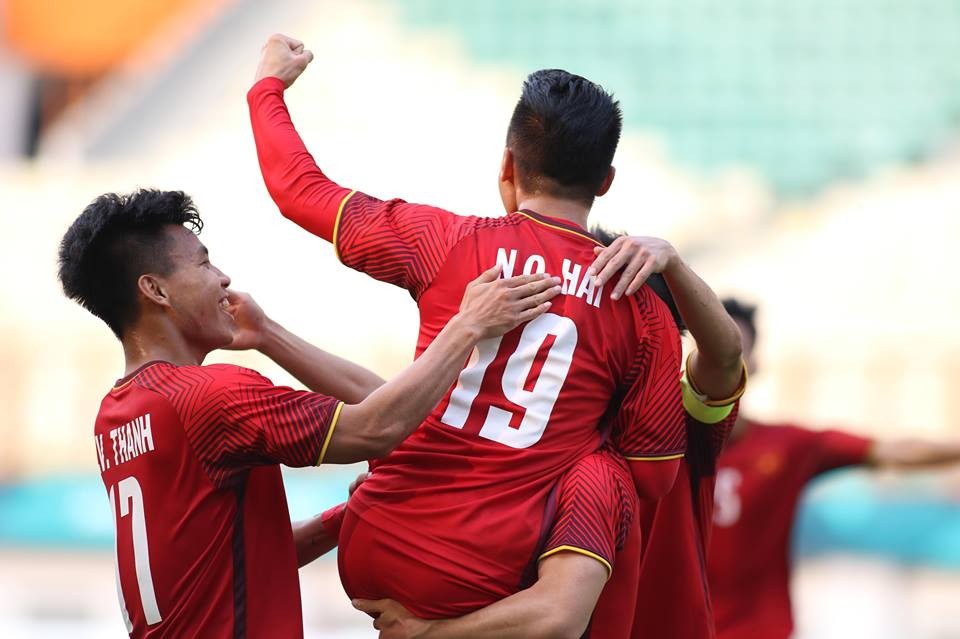 Cận cảnh sân Wibawa Mukti, trận đấu U23 Việt Nam gặp Pakistan - Bóng Đá