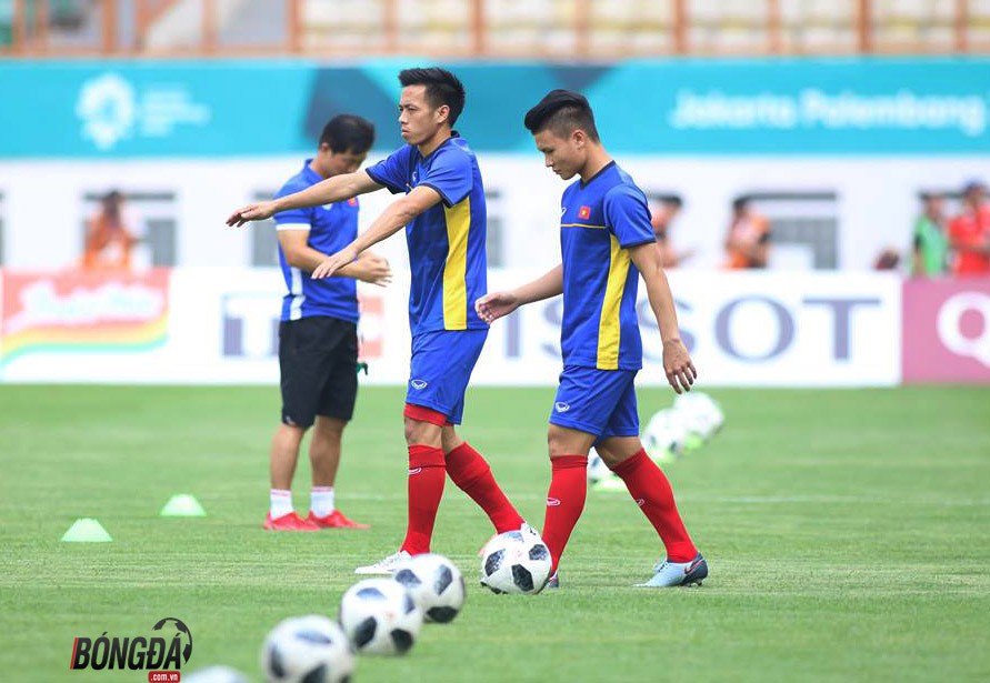 TRỰC TIẾP U23 Việt Nam vs U23 Pakistan: Tiến Dũng bắt chính, Công Phượng - Anh Đức đá cặp trên hàng công - Bóng Đá