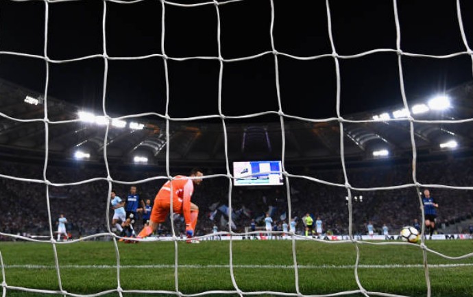 Inter lại khóc, khi ngược dòng không tưởng giành vé dự Champions League - Bóng Đá