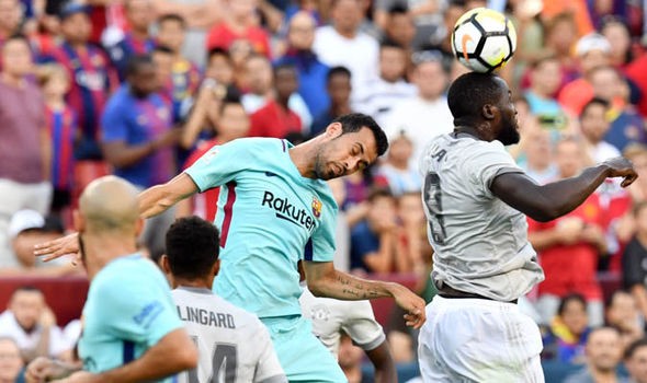 Man Utd thua Barcelona: Rashford lẻ loi, Lukaku lại yếu vía - Bóng Đá
