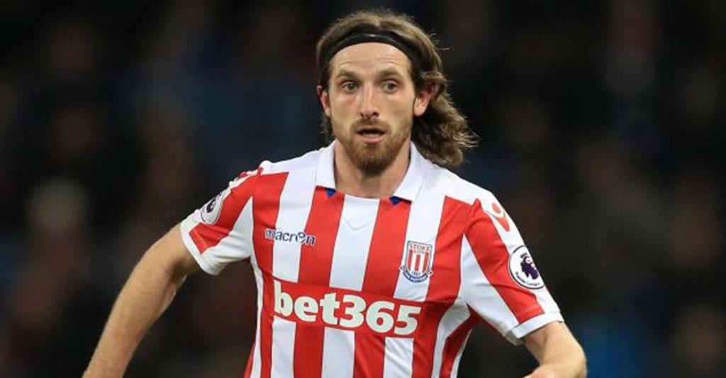 Stoke xuống hạng, cựu sao Liverpool bị cả Premier League giành giựt - Bóng Đá