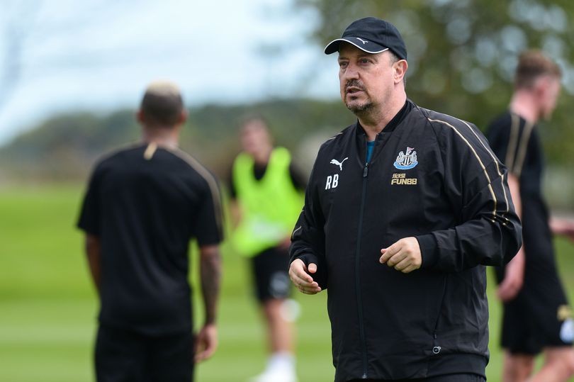Không được cấp tiền, Benitez vẫn quyết sống chết cùng Newcastle - Bóng Đá
