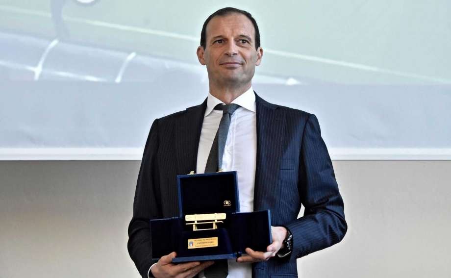 Góc Juventus: Chờ 'cơn điên' của Max hóa giải bão chấn thương - Bóng Đá