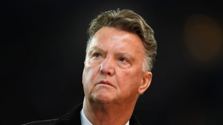 Van Gaal lại bắn tín hiệu về ngày trở lại - Bóng Đá