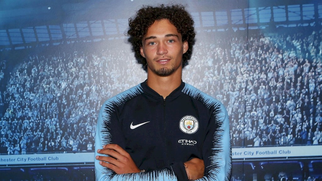Âm thầm, Man City chính thức có sao trẻ người Hà Lan - Bóng Đá