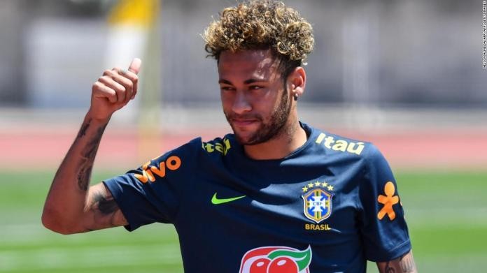 Quên Messi đi, Neymar mới là đối thủ của Ronaldo - Bóng Đá