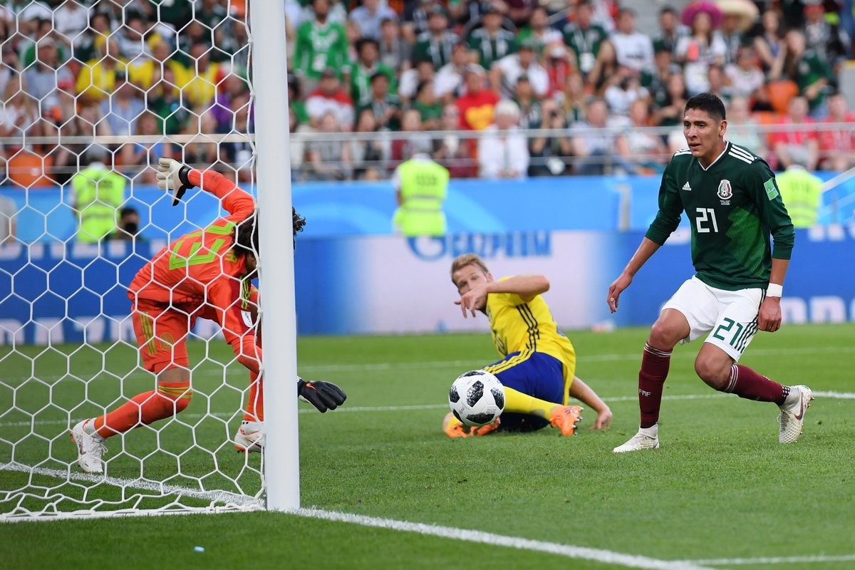 World Cup 2018 đang chứng kiến 'cơn mưa' phản lưới nhà - Bóng Đá