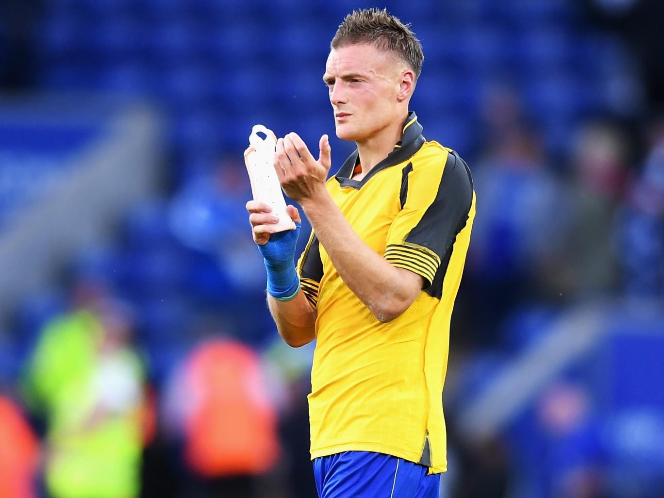 Wenger chưa bao giờ tiếc khi mua hụt Vardy  - Bóng Đá