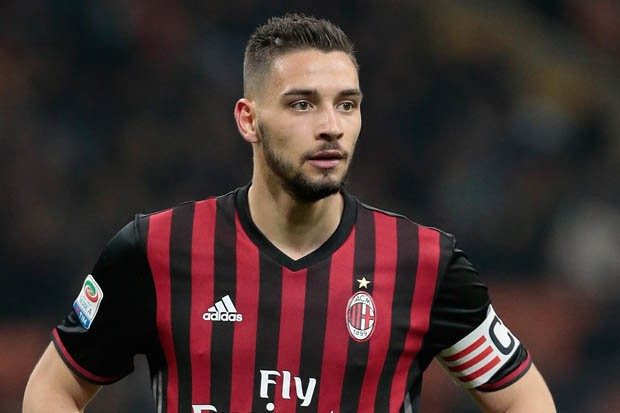 Đại diện của De Sciglio: 