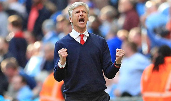 Nước Anh cuối tuần qua: Tiếng hét của Wenger, cái cúi đầu của Pep - Bóng Đá